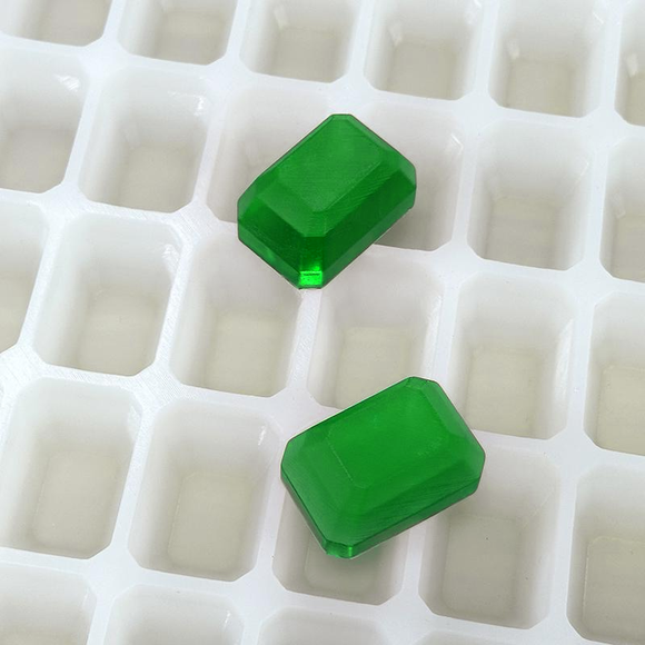 11mL beveled rectangle gummy mold with emerald green gummies, 121 cavities
