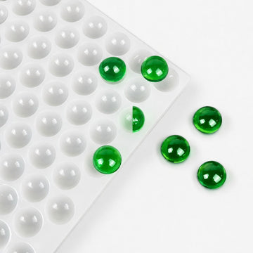 2.6-mL-Halbkugel-Gummiform, 202 Kavitäten, gefüllt mit durchscheinenden grünen Gummies