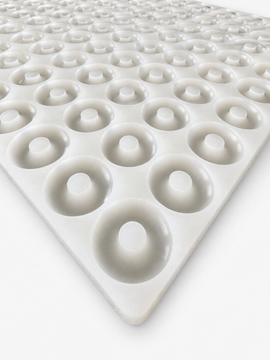 3.4mL peach ring gummy mold with 108 cavities angled view